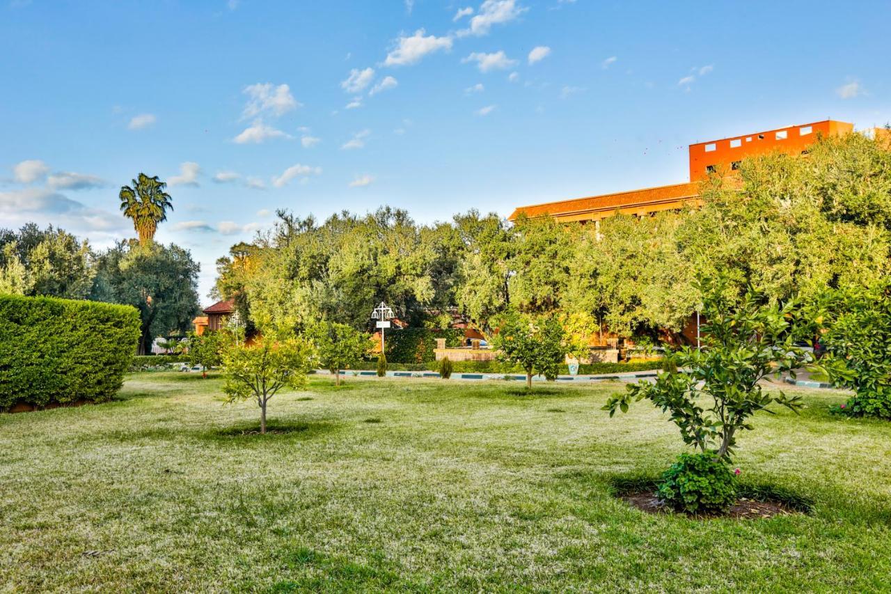 Complexe El Bassatine Hotell Beni Mellal Eksteriør bilde
