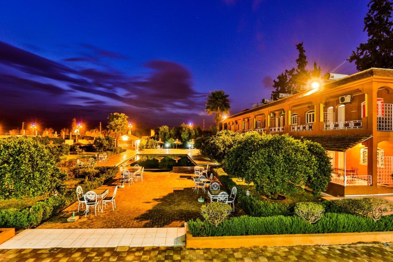 Complexe El Bassatine Hotell Beni Mellal Eksteriør bilde