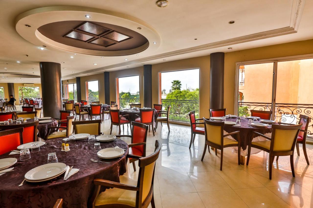 Complexe El Bassatine Hotell Beni Mellal Eksteriør bilde