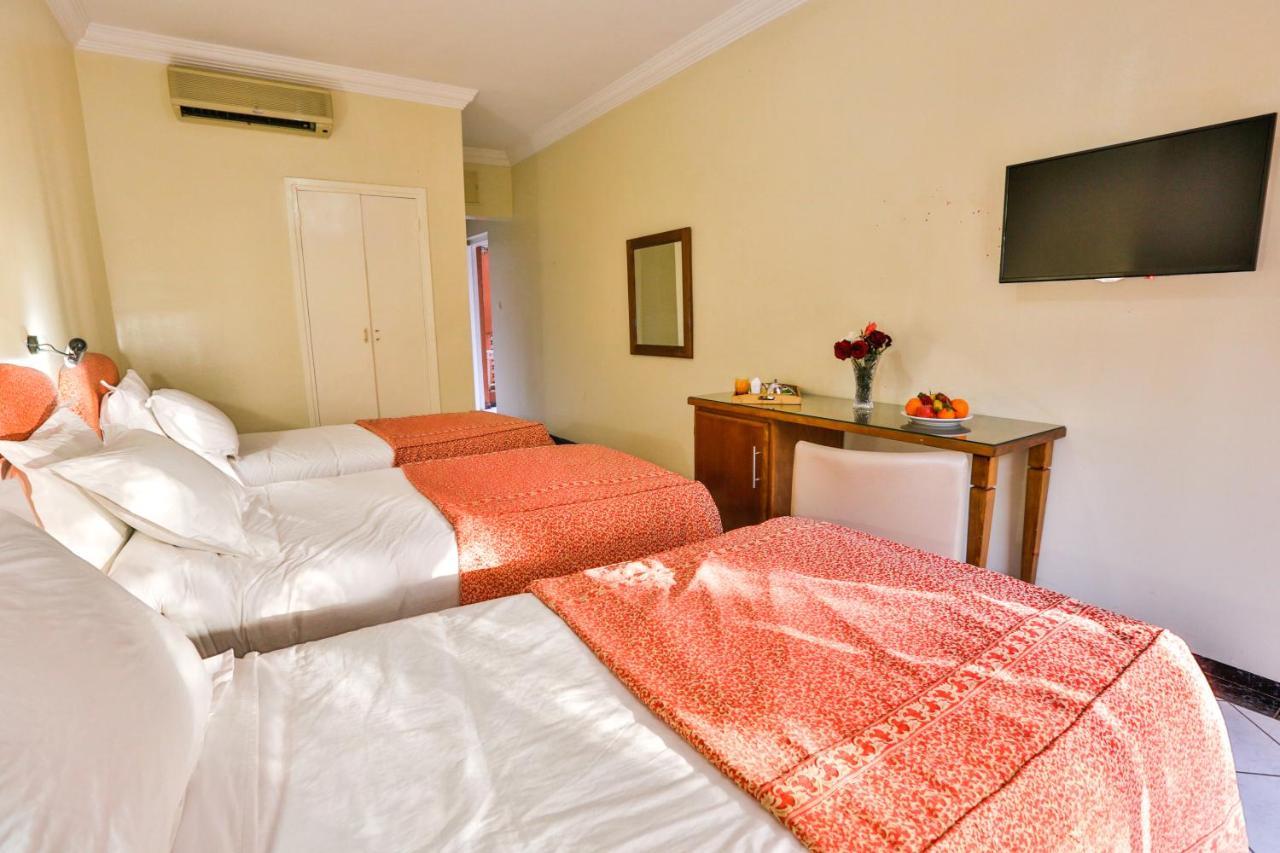 Complexe El Bassatine Hotell Beni Mellal Eksteriør bilde